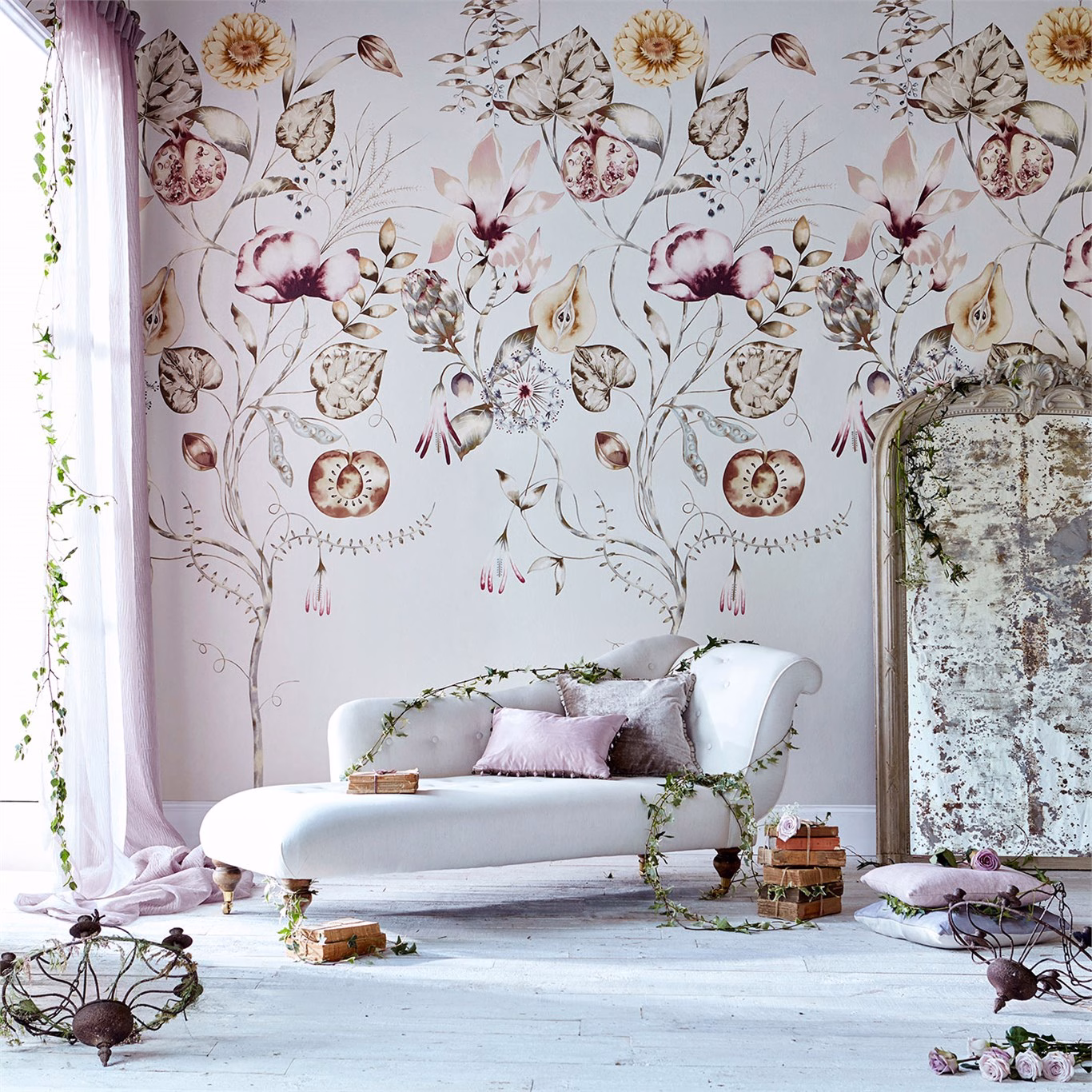 Панно Harlequin Standing Ovation Quintessence Ochre/Olive/Heather 111488 фото в интерьере